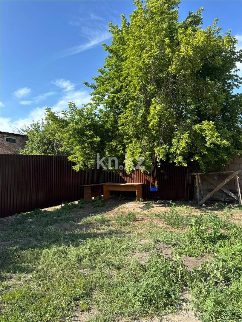 Продажа 4-комнатного дома, 72 м² - Продажа домов, коттеджей в Караганде - страница 2 фото 5 из 15