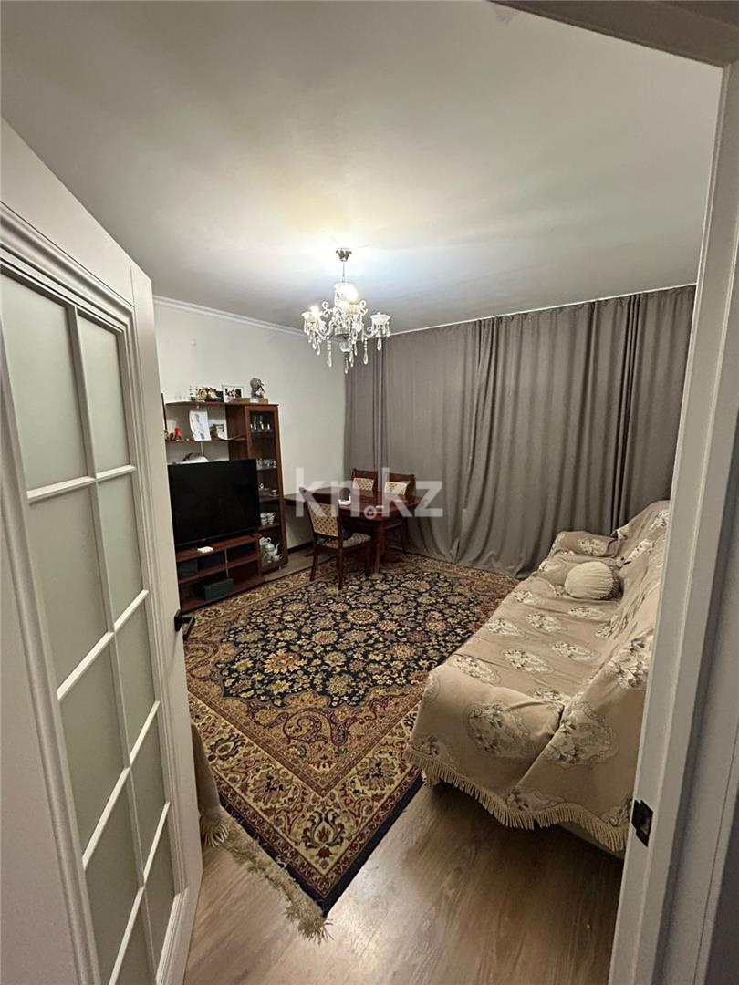 Продажа 4-комнатной квартиры, 83 м², пр. Абылай хана в Астане - фото 3