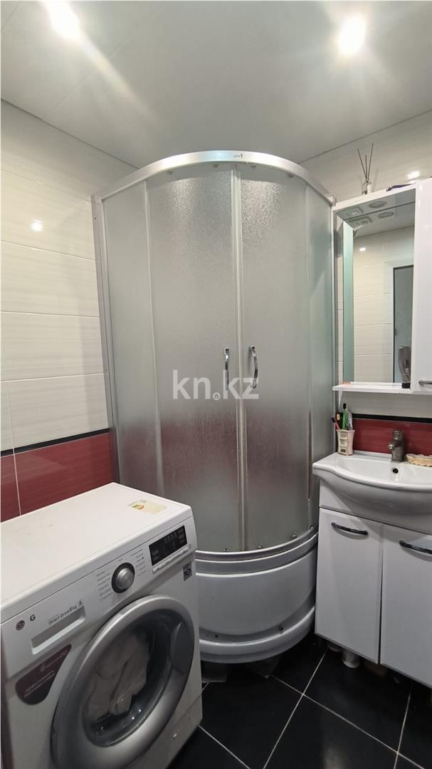 Продажа 3-комнатной квартиры, 71 м², пр. Республики - Продажа квартир в Караганде фото 9 из 16