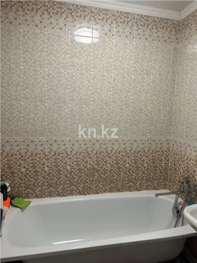 Продажа 2-комнатной квартиры, 49 м², мкр-н Восток-3, дом  20 в Караганде - фото 5