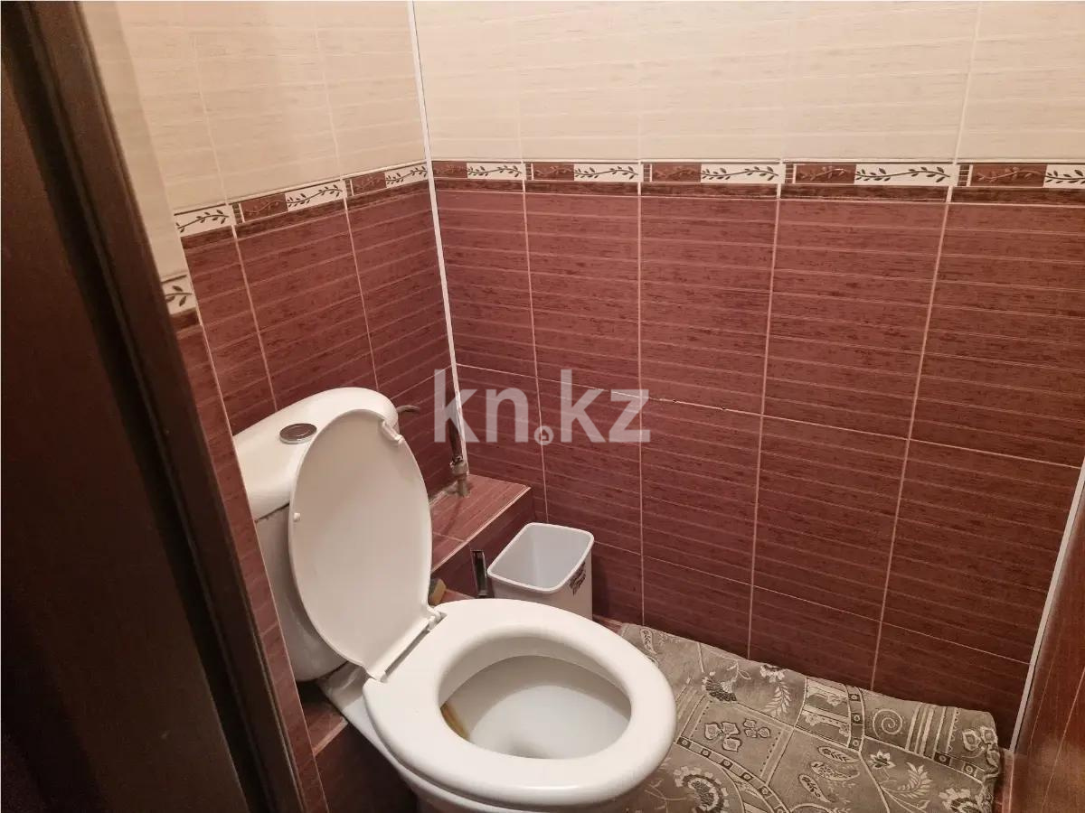 Продажа 2-комнатной квартиры, 60 м², мкр-н Аксай-5, дом  9 в Алматы - фото 5