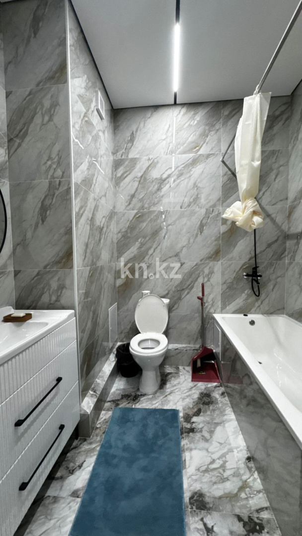 Аренда 2-комнатной квартиры посуточно, 72 м², ул. Рыскулова, дом  33/2 - Продажа квартир в Шымкенте фото 13 из 17