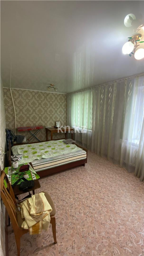 Продажа 3-комнатной квартиры, 68 м², мкр-н 7-й - Продажа квартир в Казахстане фото 1 из 14