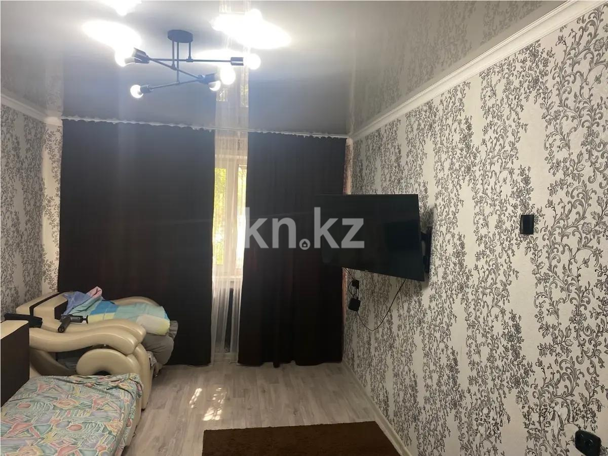 Продажа 3-комнатной квартиры, 60 м², ул. Орлова, дом  105/2 - Продажа  трехкомнатных квартир в Караганде без посредников с фото фото 1 из 7