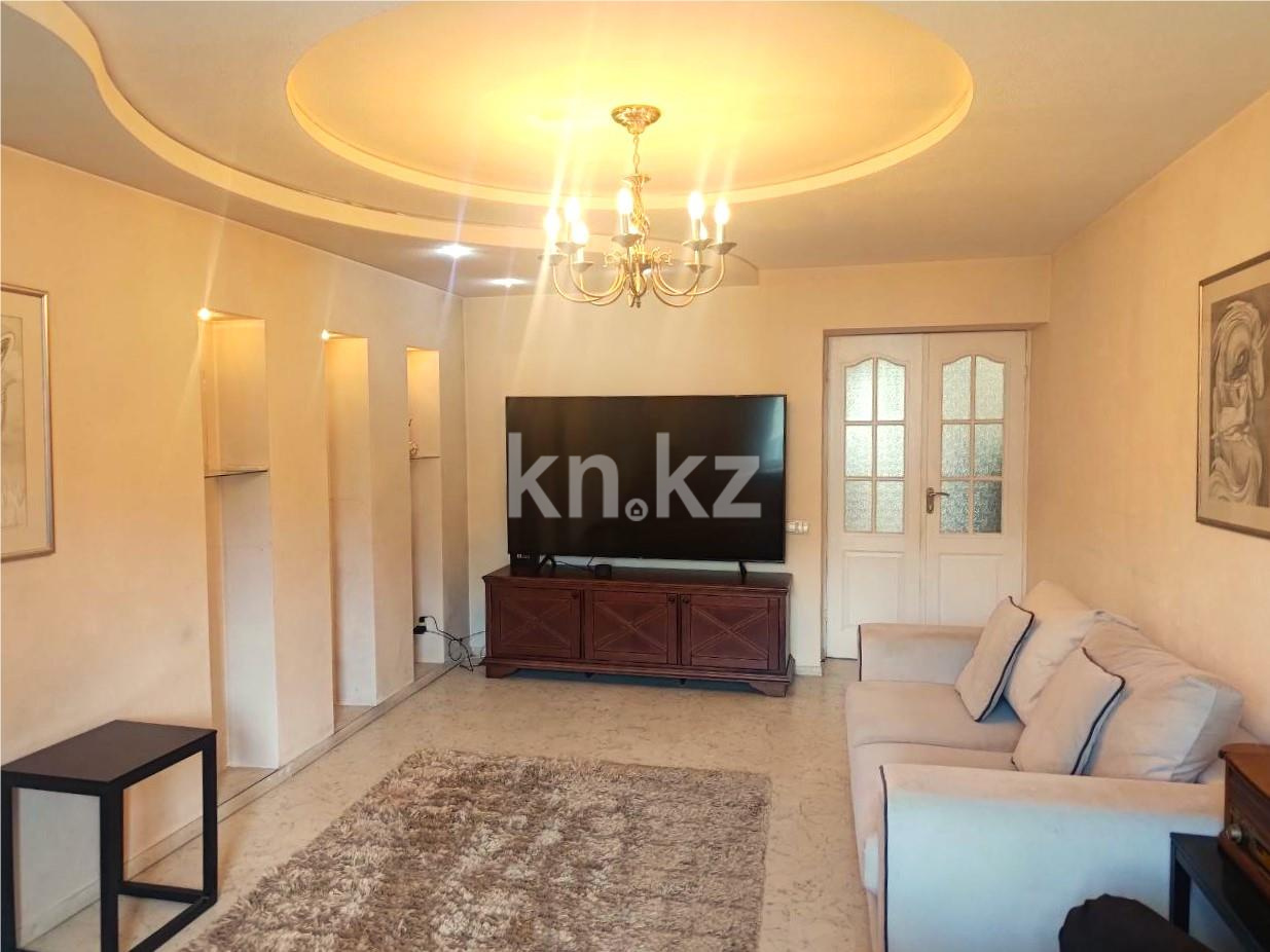 Продажа 3-комнатной квартиры, 78 м², ул. Гоголя, дом  53/1 - Продажа квартир в Караганде фото 1 из 12