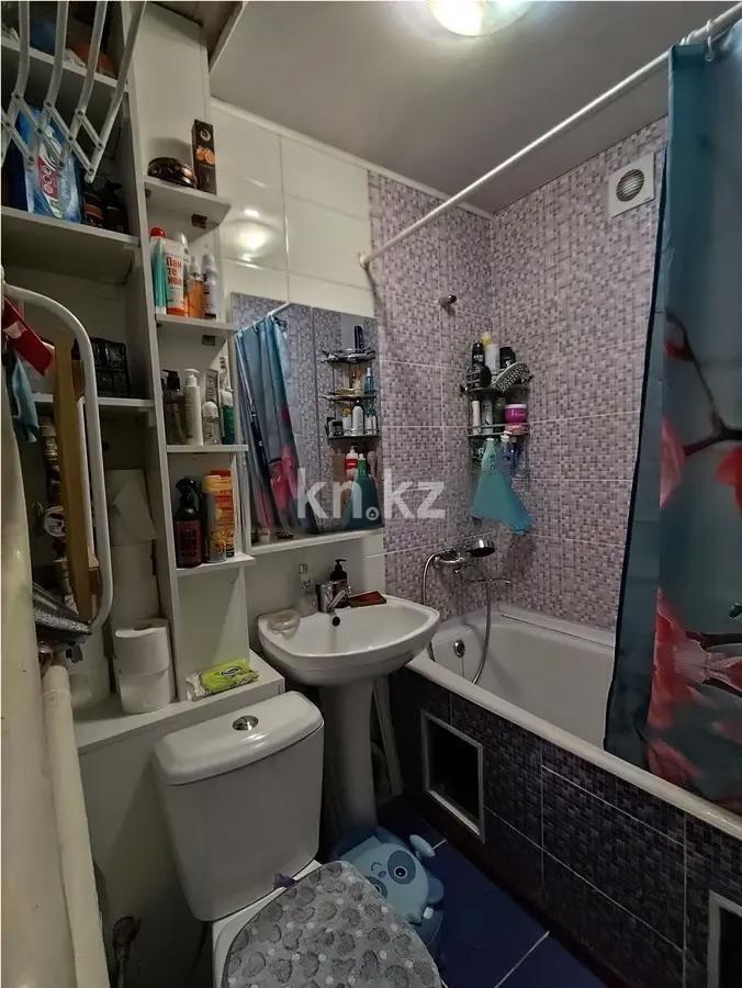 Продажа 3-комнатной квартиры, 59 м², мкр-н 6, дом  45 в Алматы - фото 4