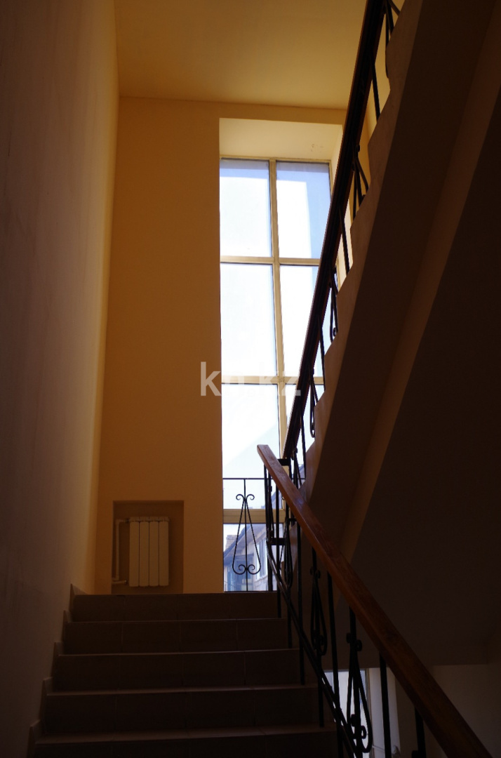 Продажа , 836.1 м², ул. Орлова, дом  113/2 - Продажа офисных и торговых помещений в Караганде фото 4 из 10