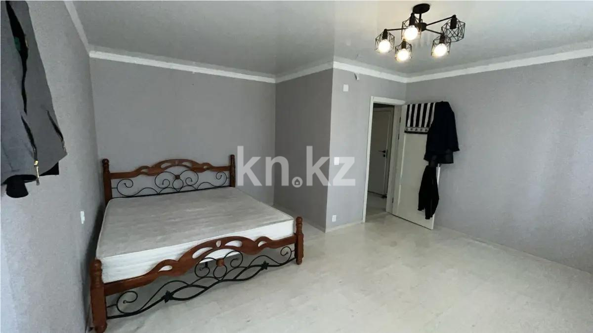 Продажа 1-комнатной квартиры, 40 м² - Продажа однокомнатных квартир от собственников в Караганде - страница 4 фото 1 из 4