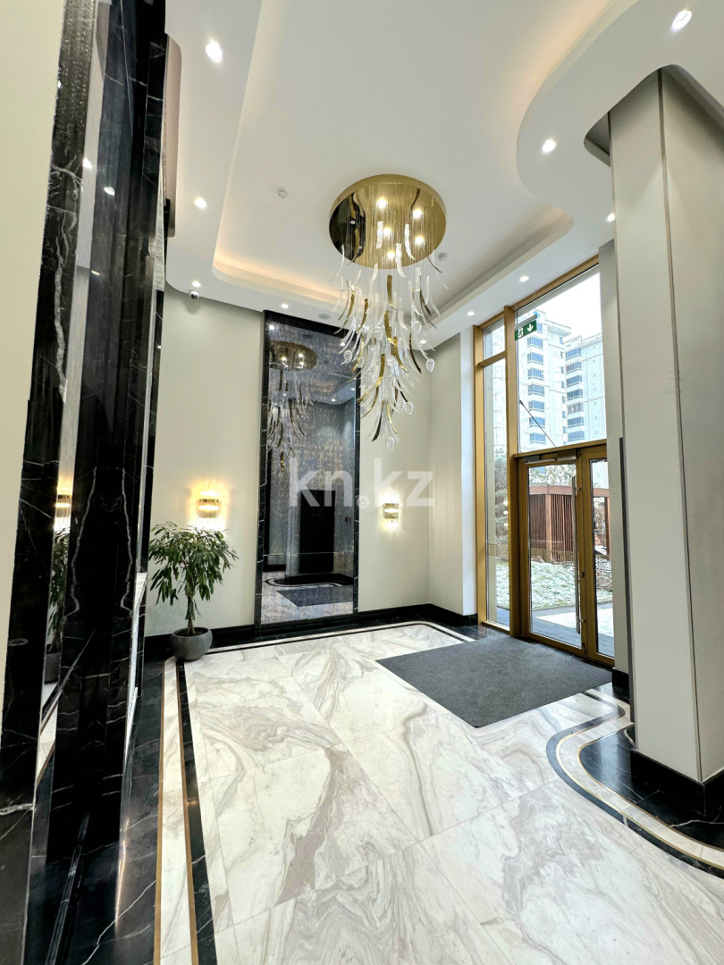 Продажа 2-комнатной квартиры, 75 м², ул. Шаяхметова - Продажа квартир в Шымкенте фото 31 из 35