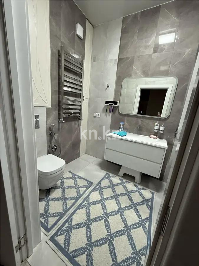 Продажа 4-комнатной квартиры, 120 м², ул. Манаса, дом  22/2 в Алматы - фото 5