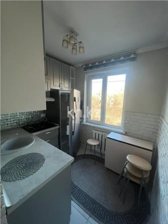 Продажа 3-комнатной квартиры, 60 м², мкр-н Аксай-2, дом  18 в Алматы - фото 4