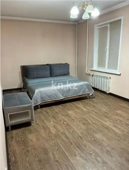Продажа 3-комнатной квартиры, 56.5 м², ул. Валиханова, дом  26 в Алматы - фото 2