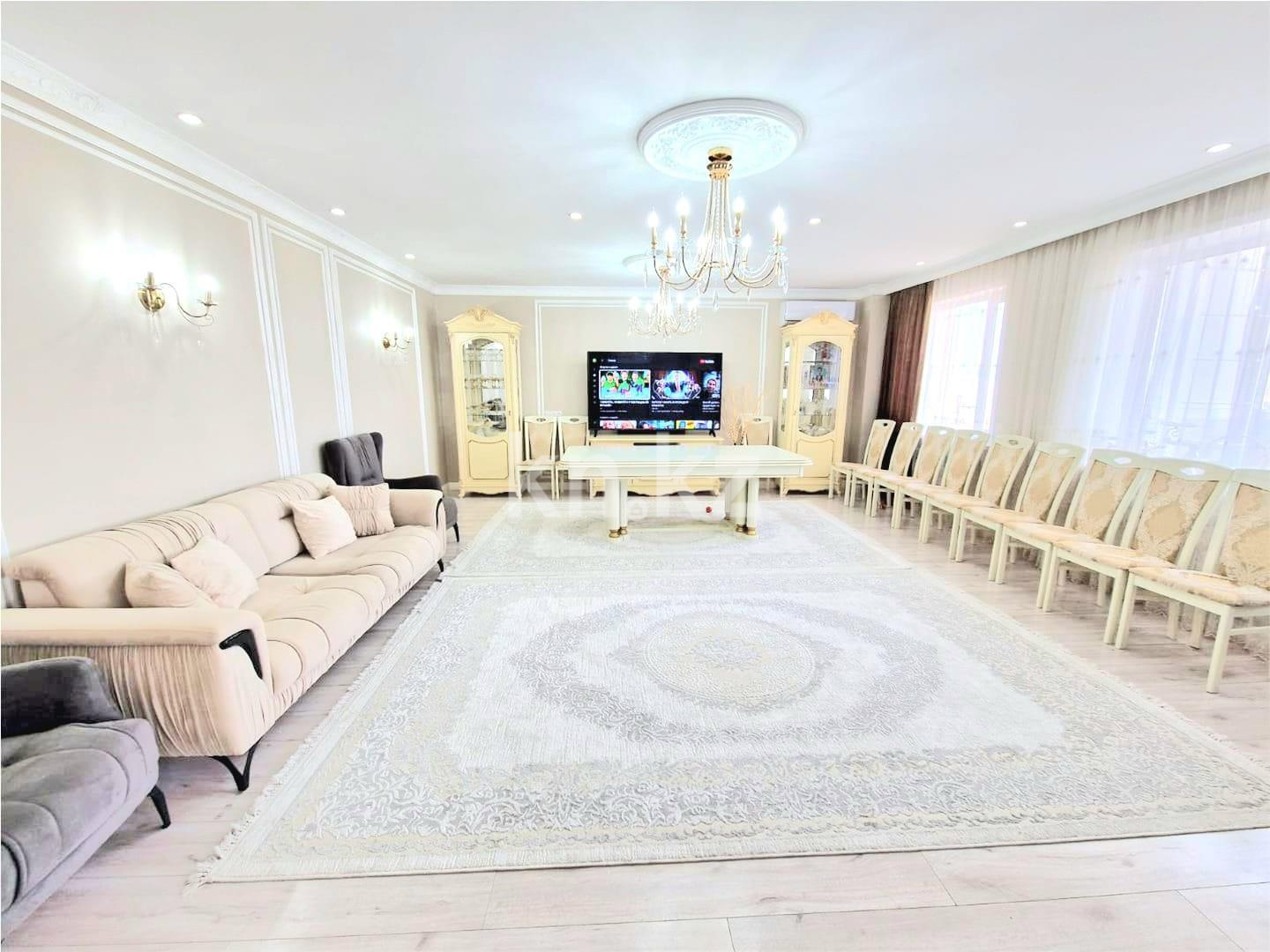 Продажа 3-комнатной квартиры, 107 м², пр. Шахтеров в Караганде - фото 2