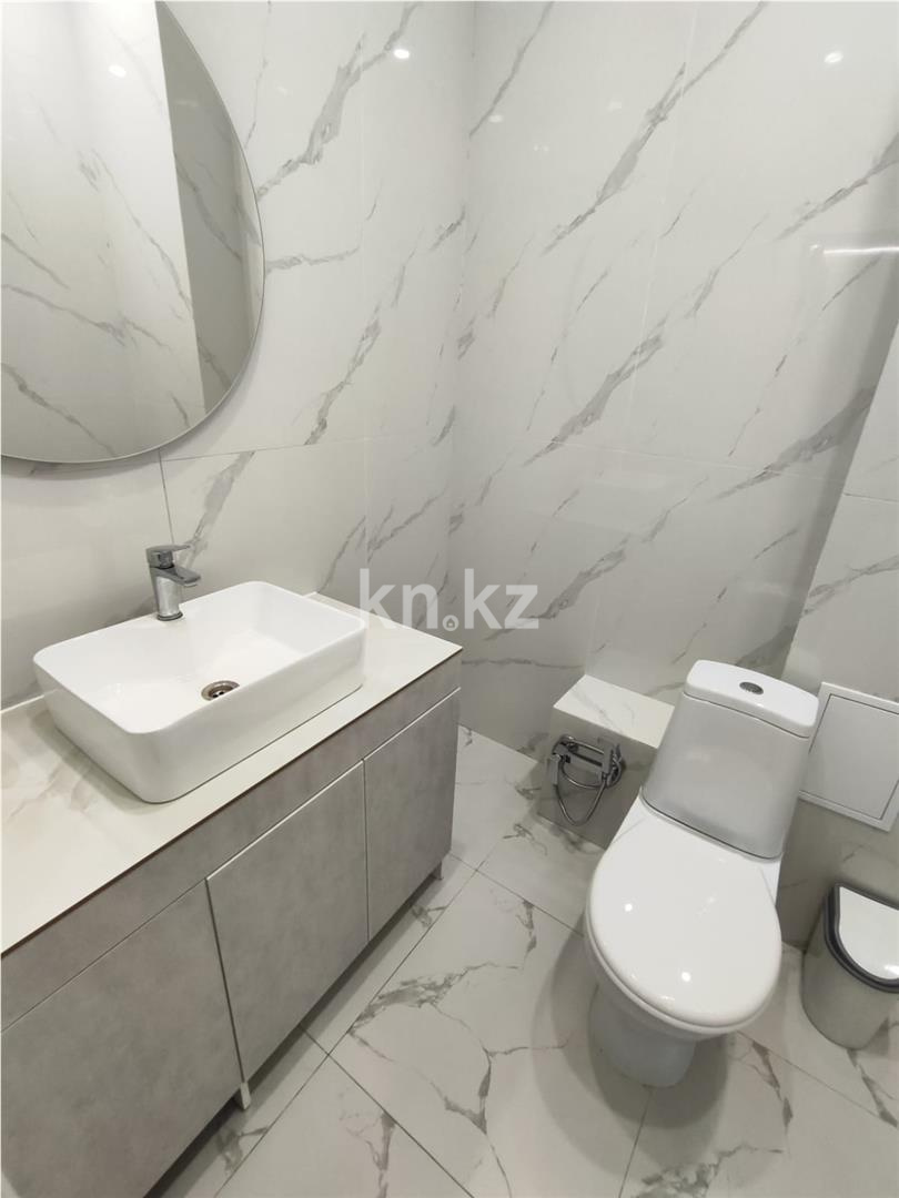 Продажа 3-комнатной квартиры, 95 м², ул. Муканова - Продажа квартир в Караганде фото 10 из 14