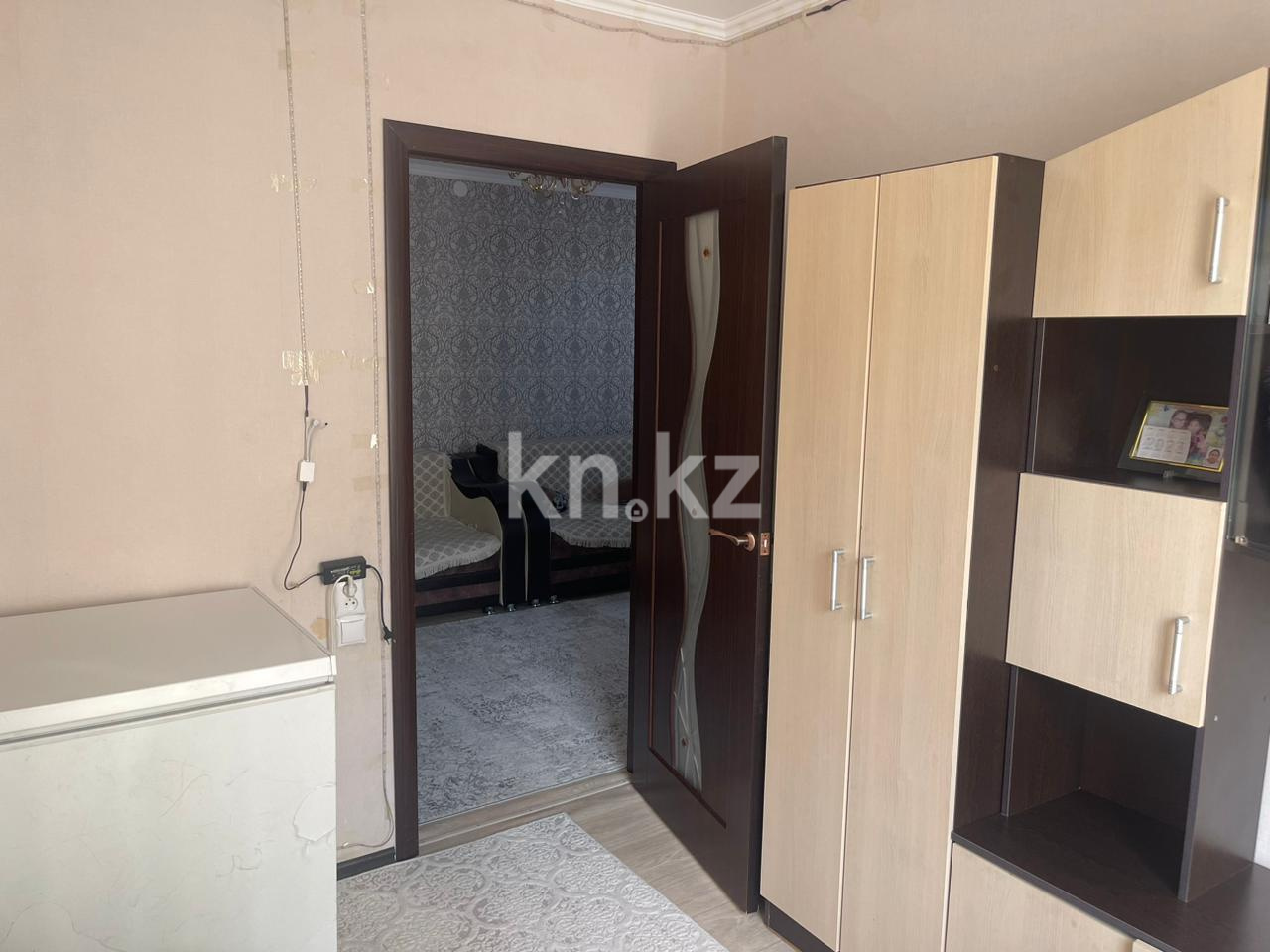 Продажа 4-комнатной квартиры, 61 м², ул. Муканова - Продажа  четырехкомнатных квартир в Караганде фото 6 из 14