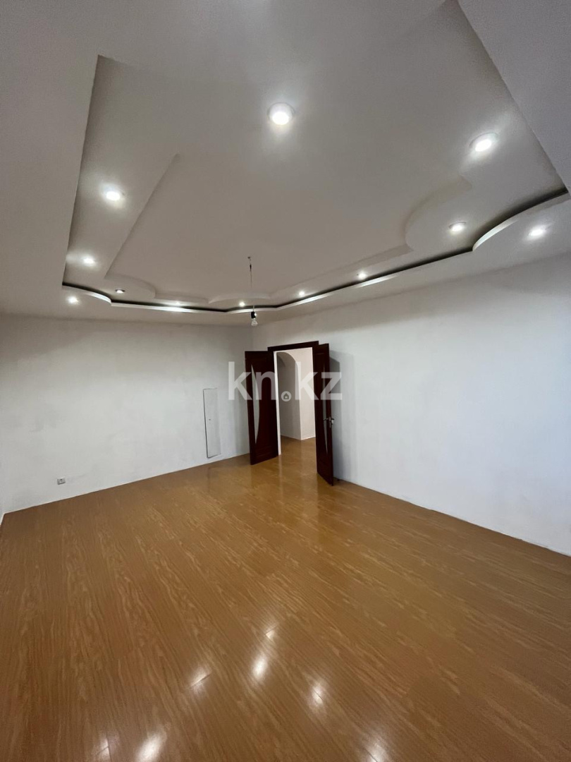 Продажа 2-комнатной квартиры, 73 м², ул. Сейфуллина, дом  3 в Астане - фото 2