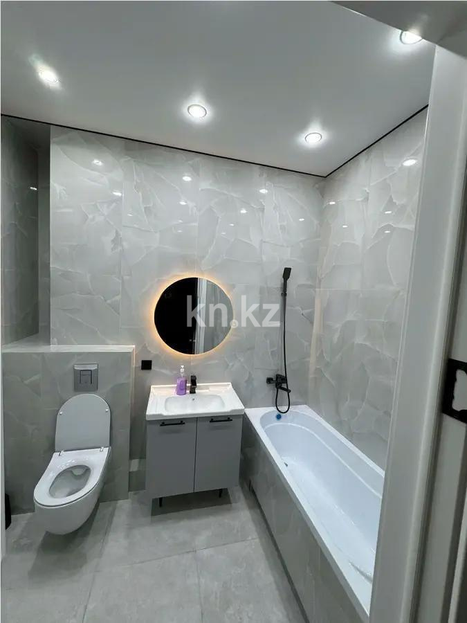 Продажа 1-комнатной квартиры, 49 м², ул. Толе би, дом  12/1 в Астане - фото 3