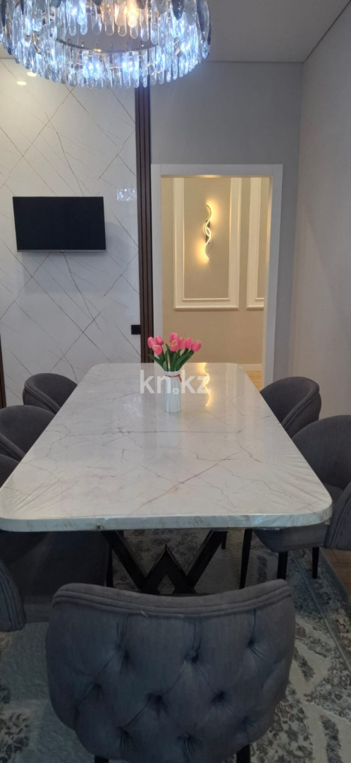 Продажа 4-комнатной квартиры, 118 м², ул. Букетова, дом  3/5 - Продажа  четырехкомнатных квартир в Караганде с фото фото 5 из 14