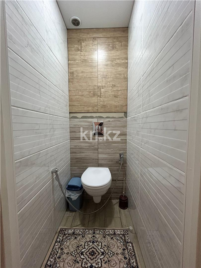 Продажа 3-комнатной квартиры, 78 м², мкрн-н Шапагат - Продажа  трехкомнатных квартир в Караганде фото 12 из 14