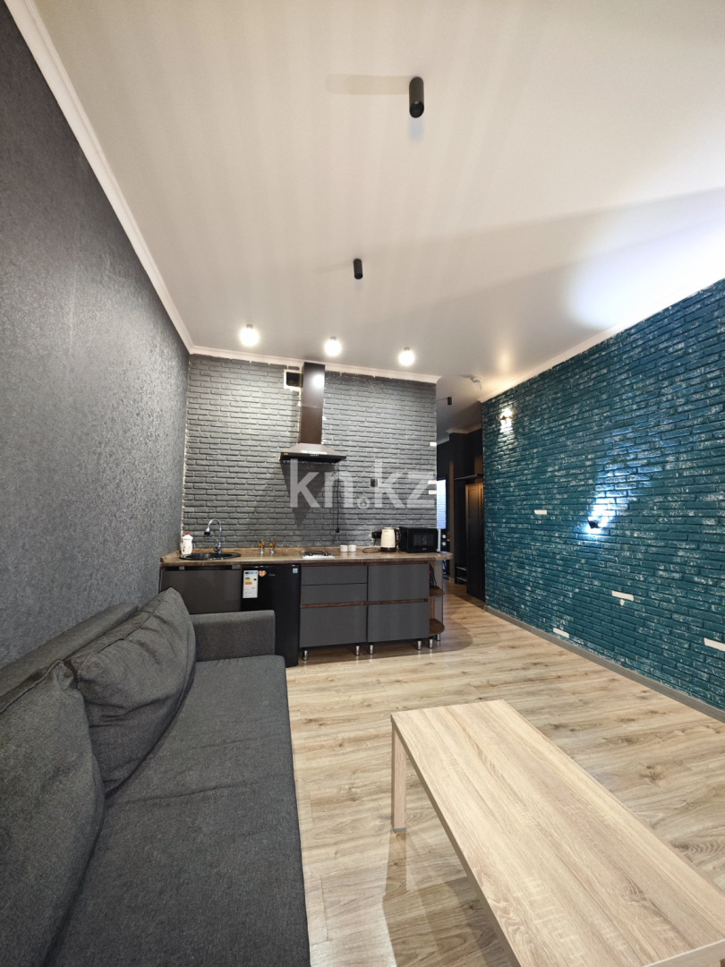 Продажа 1-комнатной квартиры, 47 м², ул. Комиссарова, дом  10/3 - Продажа  однокомнатных квартир в Караганде с фото фото 2 из 14