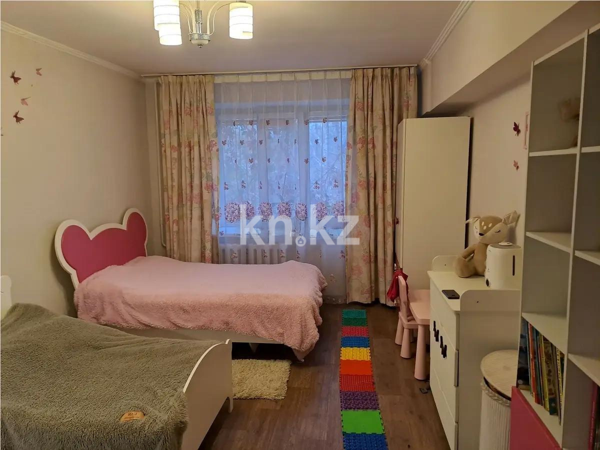 Продажа 3-комнатной квартиры, 72 м², ул. Ходжанова, дом  90 в Алматы - фото 3