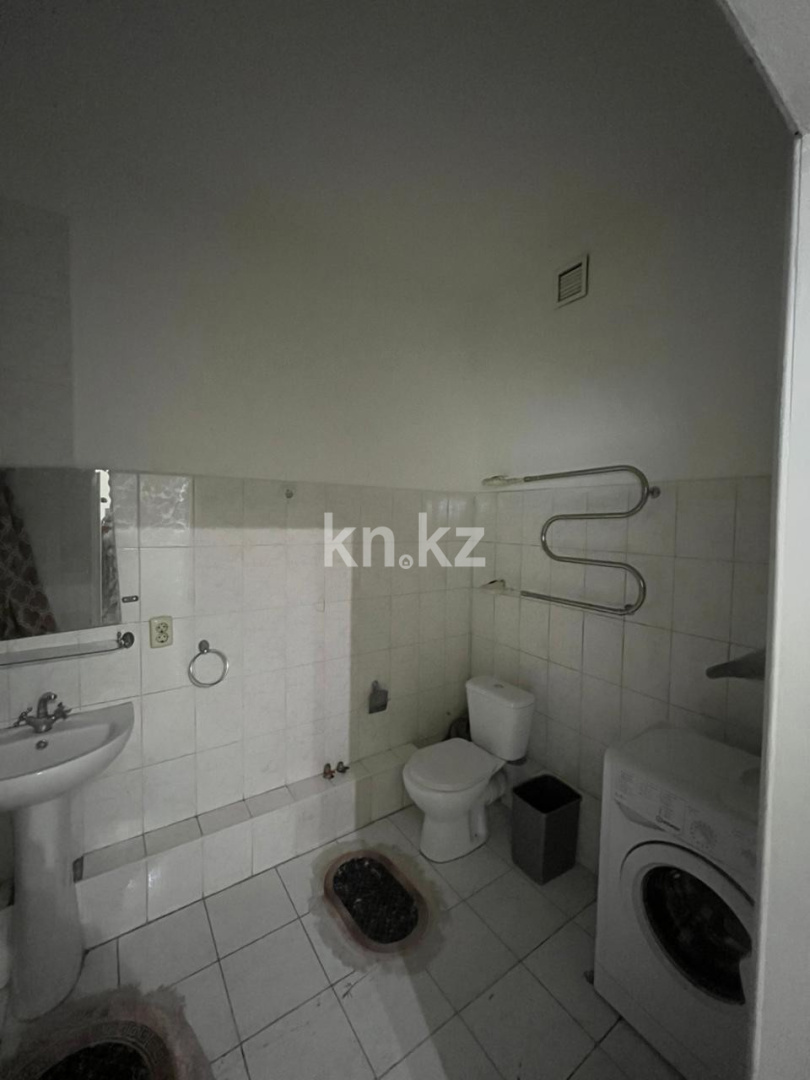 Продажа 1-комнатной квартиры, 60 м² - Продажа офисных и торговых помещений в Карагандинской области фото 7 из 10