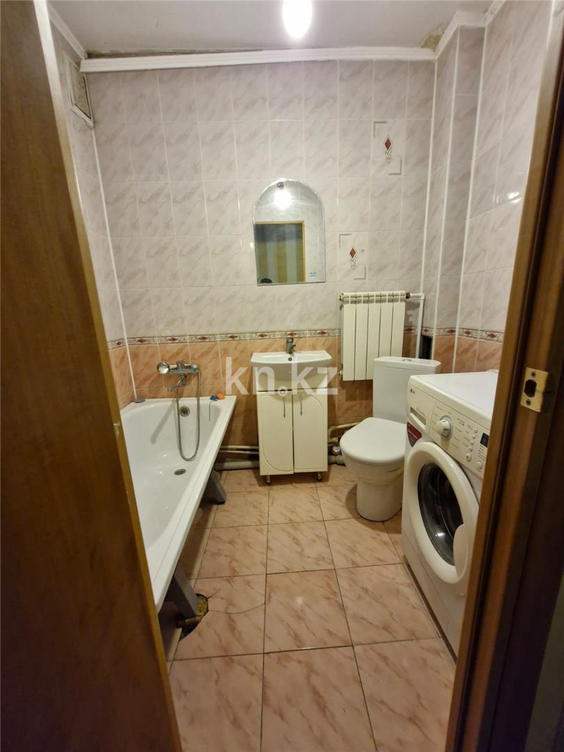 Продажа 1-комнатной квартиры, 32 м², ул. Гапеева - Продажа  однокомнатных квартир в Караганде фото 12 из 14