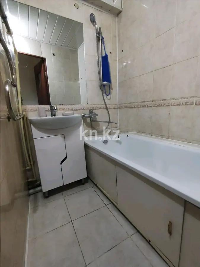 Продажа 1-комнатной квартиры, 30 м², мкр-н 19, дом  40 - Продажа  однокомнатных квартир в Караганде с фото фото 3 из 6