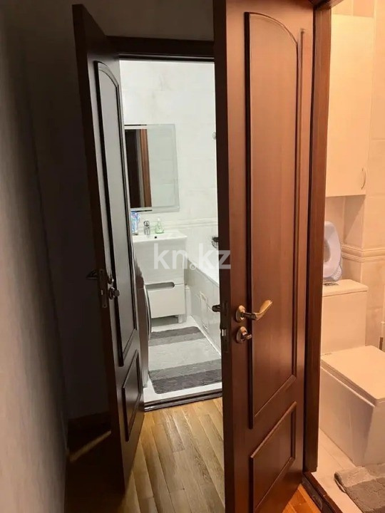 Продажа 4-комнатной квартиры, 95 м² в Алматы - фото 4