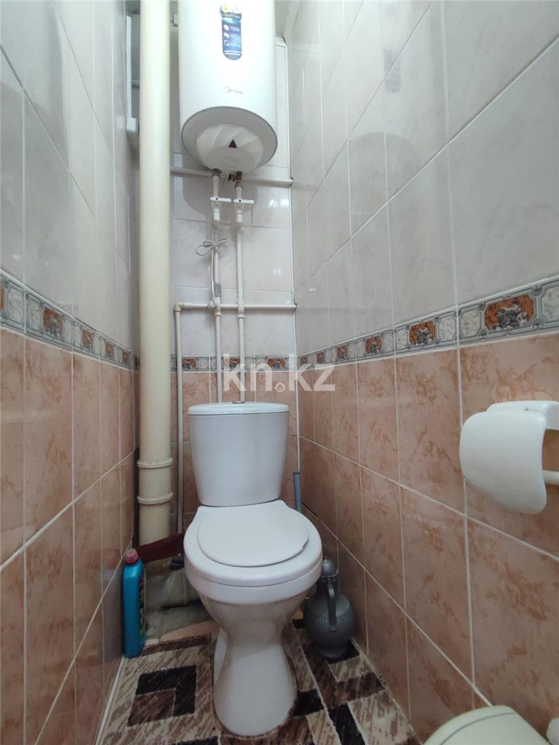 Продажа 4-комнатной квартиры, 61 м², мкр-н 15 - Продажа квартир в Караганде фото 9 из 11