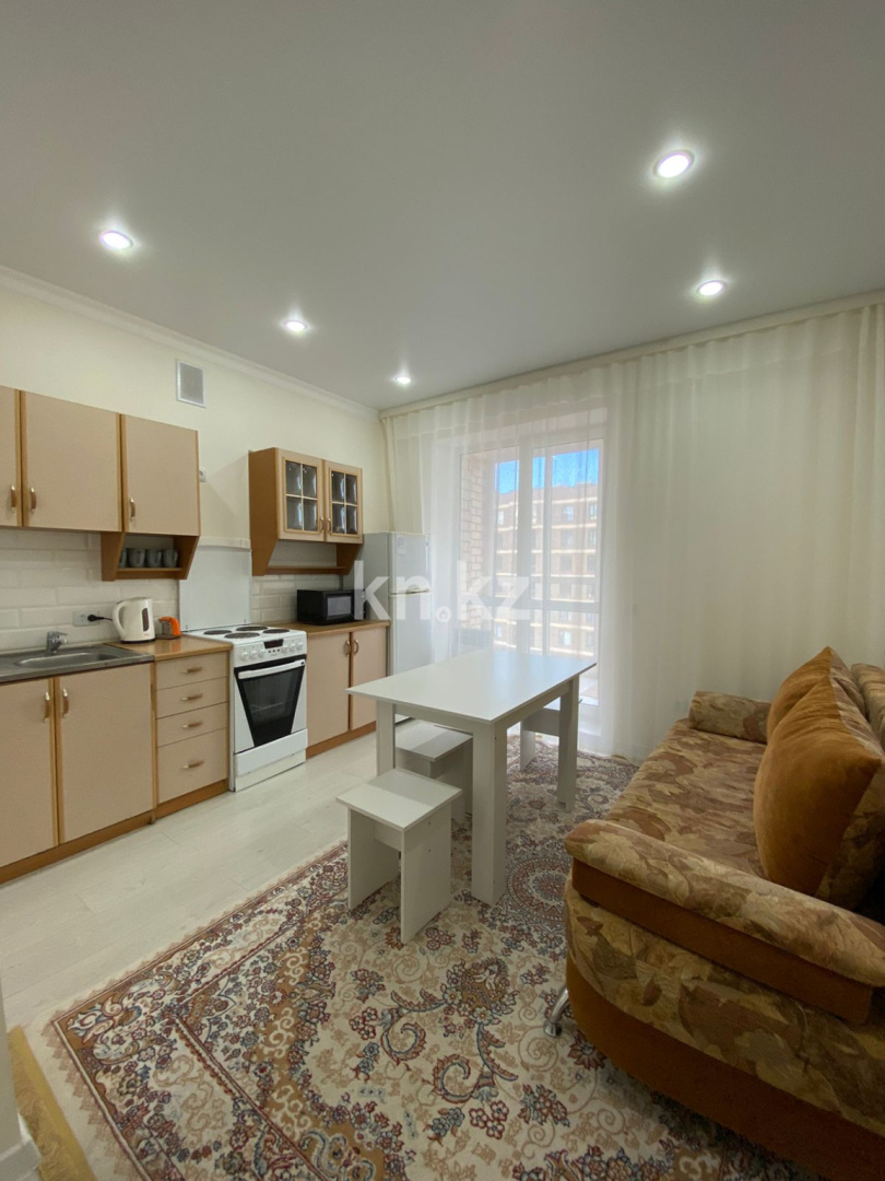 Аренда 2-комнатной квартиры, 48 м² - Аренда двухкомнатных квартир помесячно в Астане - страница 2 фото 1 из 7