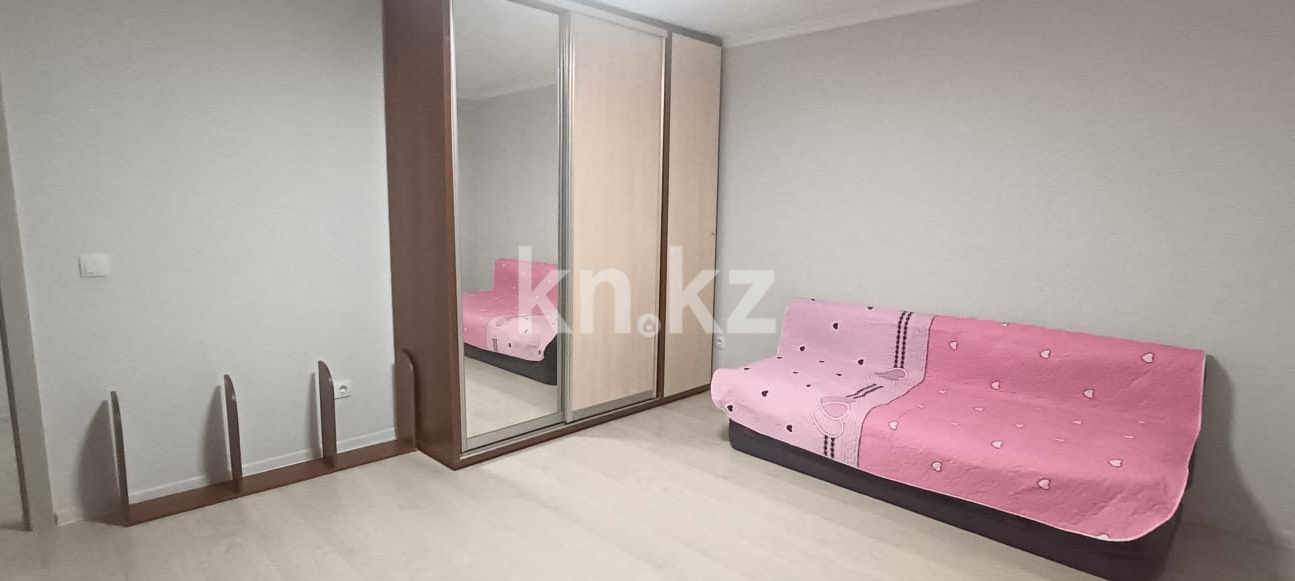 Аренда 1-комнатной квартиры, 40 м² - Аренда квартир помесячно в Астане с фото фото 1 из 8