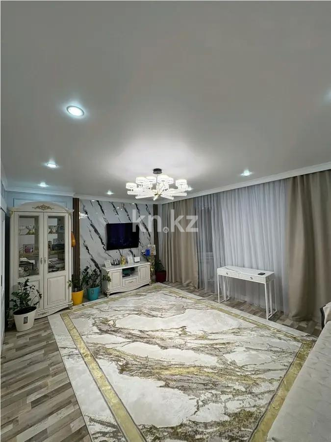 Продажа 2-комнатной квартиры, 69.9 м², ул. Жургенова, дом  26 блок 3 в Астане