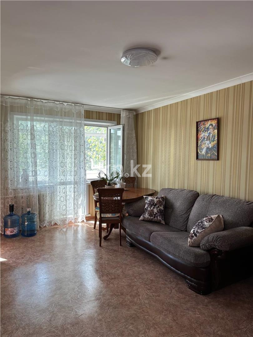 Продажа 3-комнатной квартиры, 57 м², ул. Гоголя, дом  46/2 - Продажа  трехкомнатных квартир в Караганде фото 1 из 11