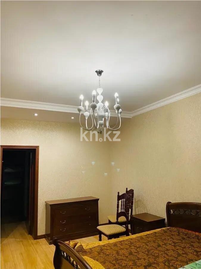 Продажа 2-комнатной квартиры, 75 м² в Алматы