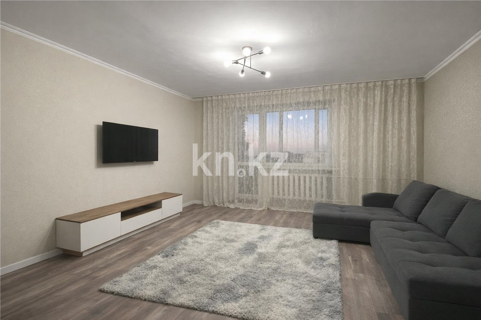 Продажа 2-комнатной квартиры, 56 м² - Продажа квартир в кирпичном доме в Караганде фото 1 из 5