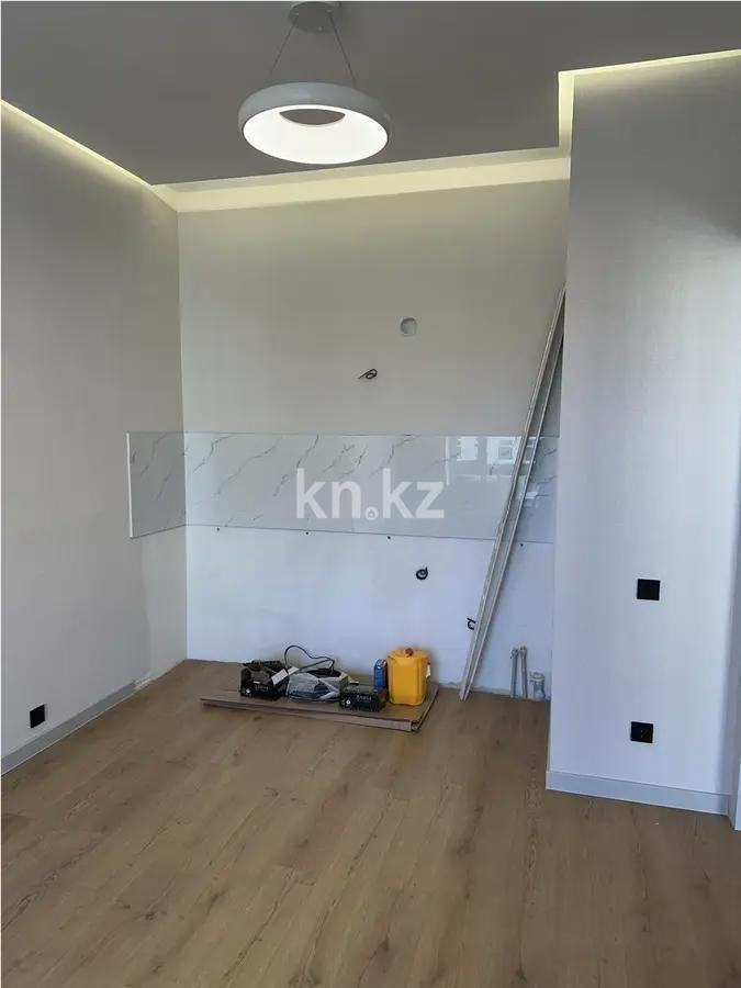 Продажа 2-комнатной квартиры, 40.5 м², ул. Нажимеденова, дом  28 в Астане - фото 3