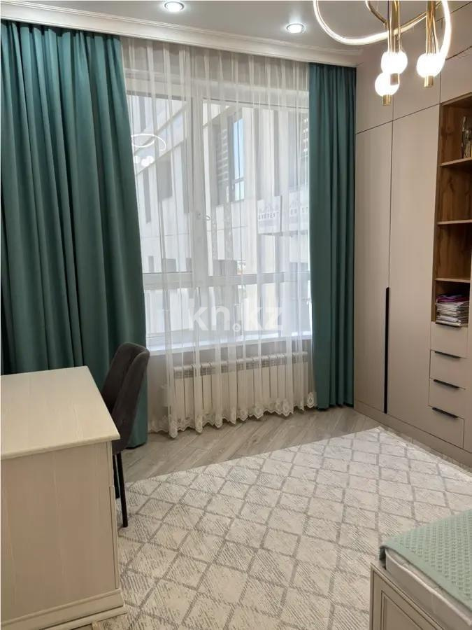 Продажа 2-комнатной квартиры, 71 м² в Алматы