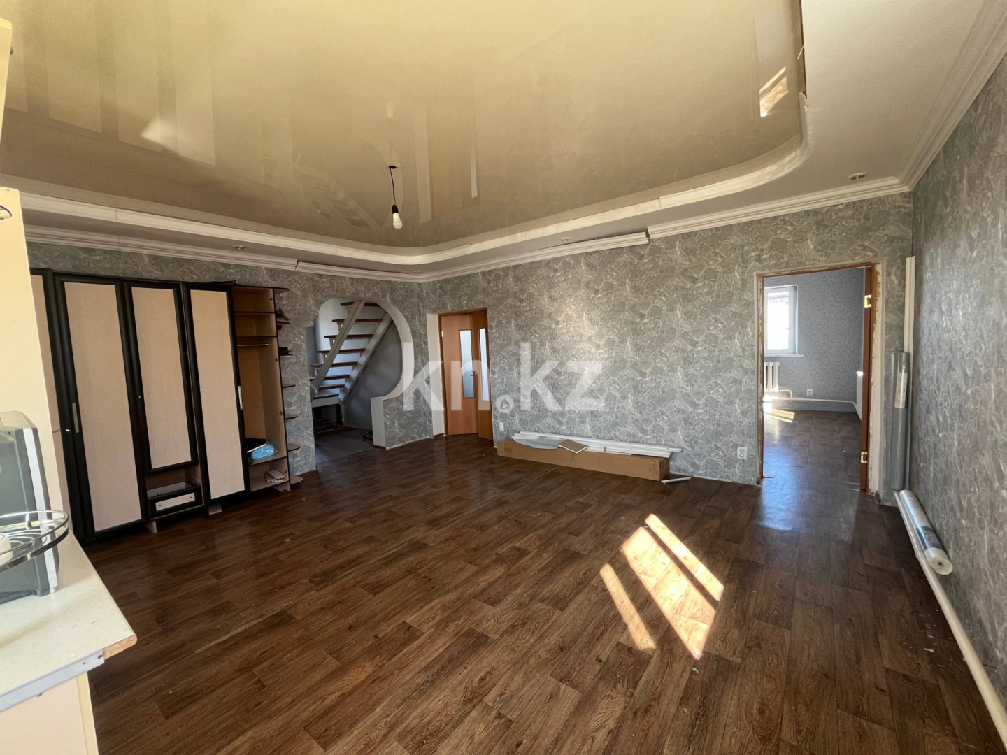 Продажа 5-комнатного дома, 160.3 м² - Продажа жилой и коммерческой недвижимости в Акмолинской области фото 2 из 40