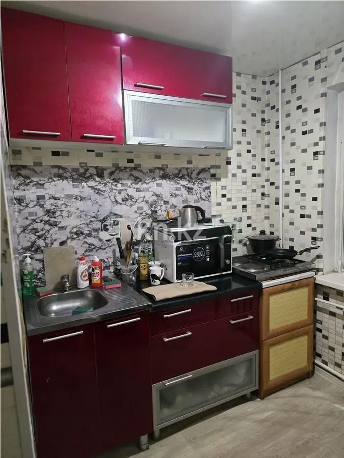 Продажа 1-комнатной квартиры, 32 м², мкр-н 12, дом  42 - Продажа  однокомнатных квартир в Караганде фото 4 из 6