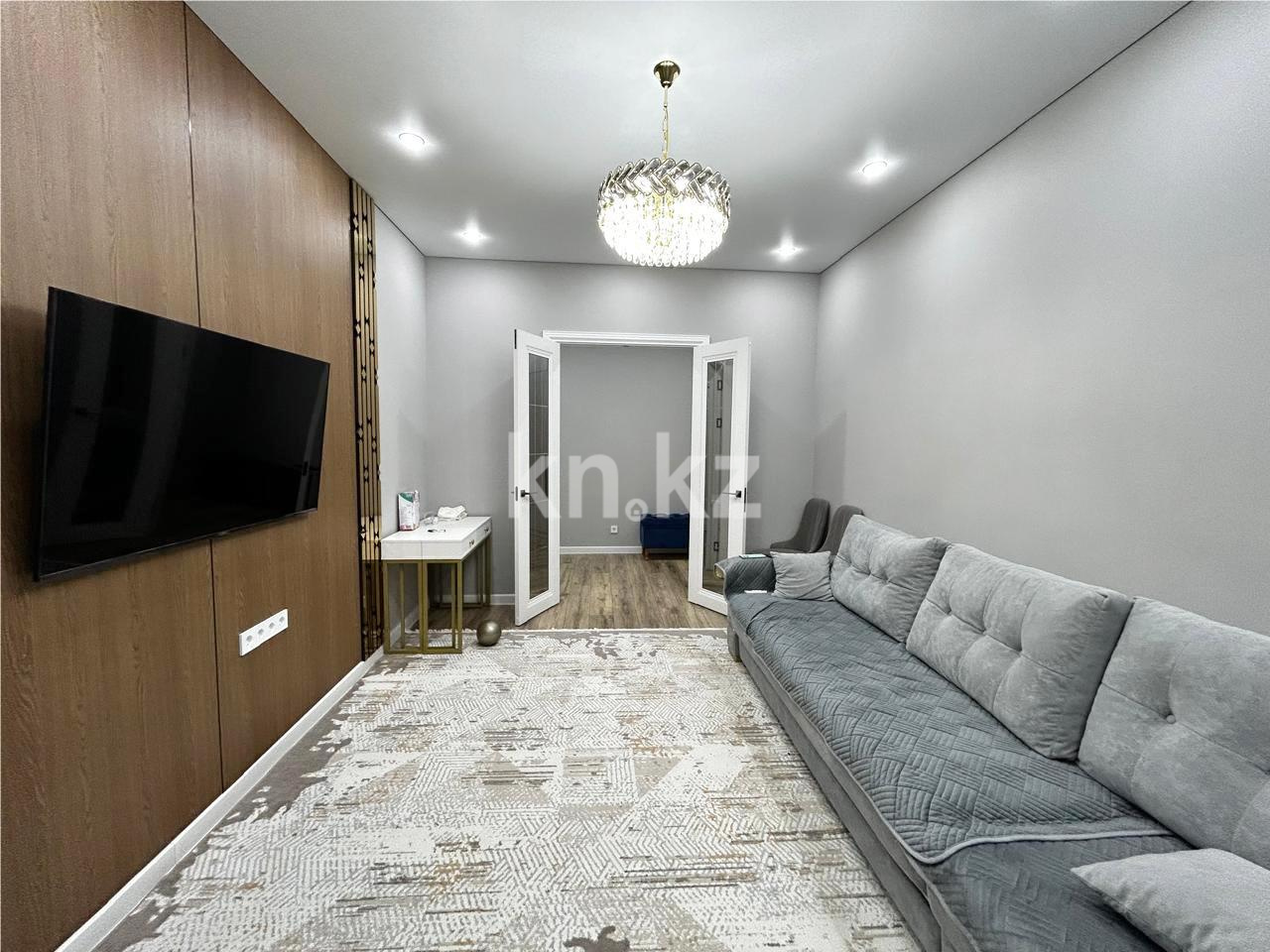 Продажа 3-комнатной квартиры, 83 м², ул. Муканова - Продажа  трехкомнатных квартир в Караганде фото 2 из 14