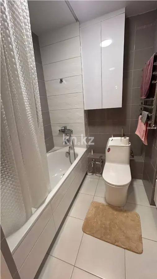 Продажа 3-комнатной квартиры, 76 м², мкр-н Аккент, дом  62 в Алматы - фото 5