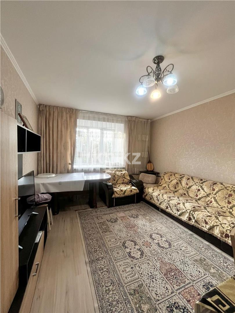 Продажа 3-комнатной квартиры, 85 м² в Караганде