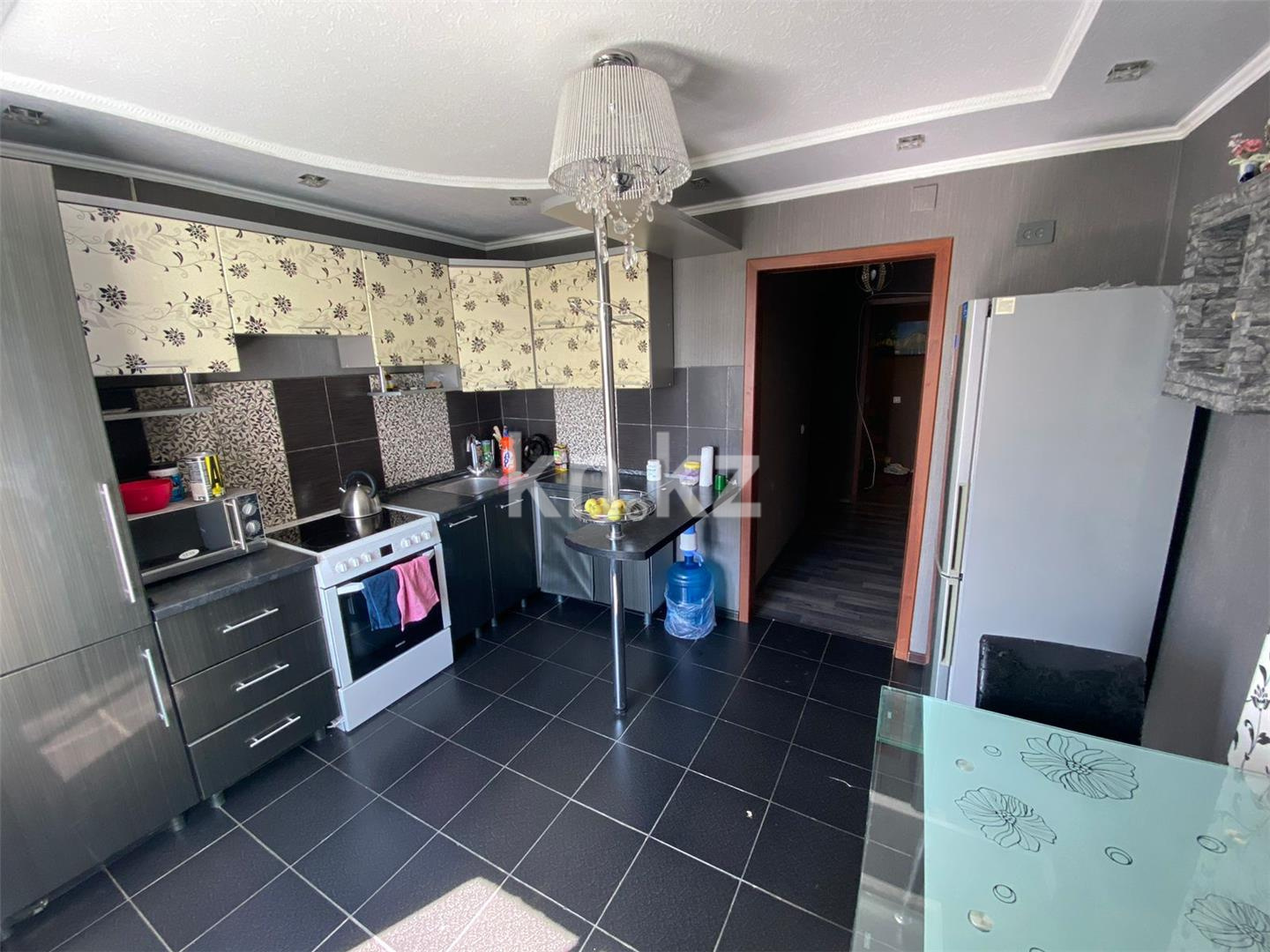 Продажа 3-комнатной квартиры, 95 м², 68-й квартал, дом  17б в Темиртау - фото 5