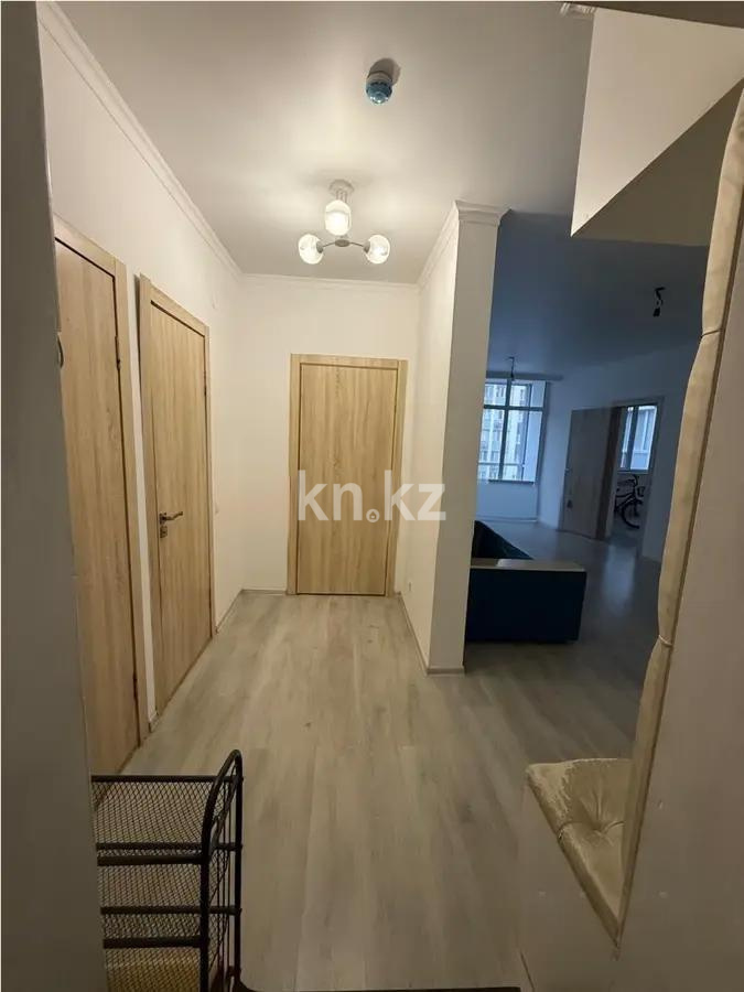 Продажа 3-комнатной квартиры, 70.4 м² - Недвижимость в Казахстане - страница 20 фото 3 из 3