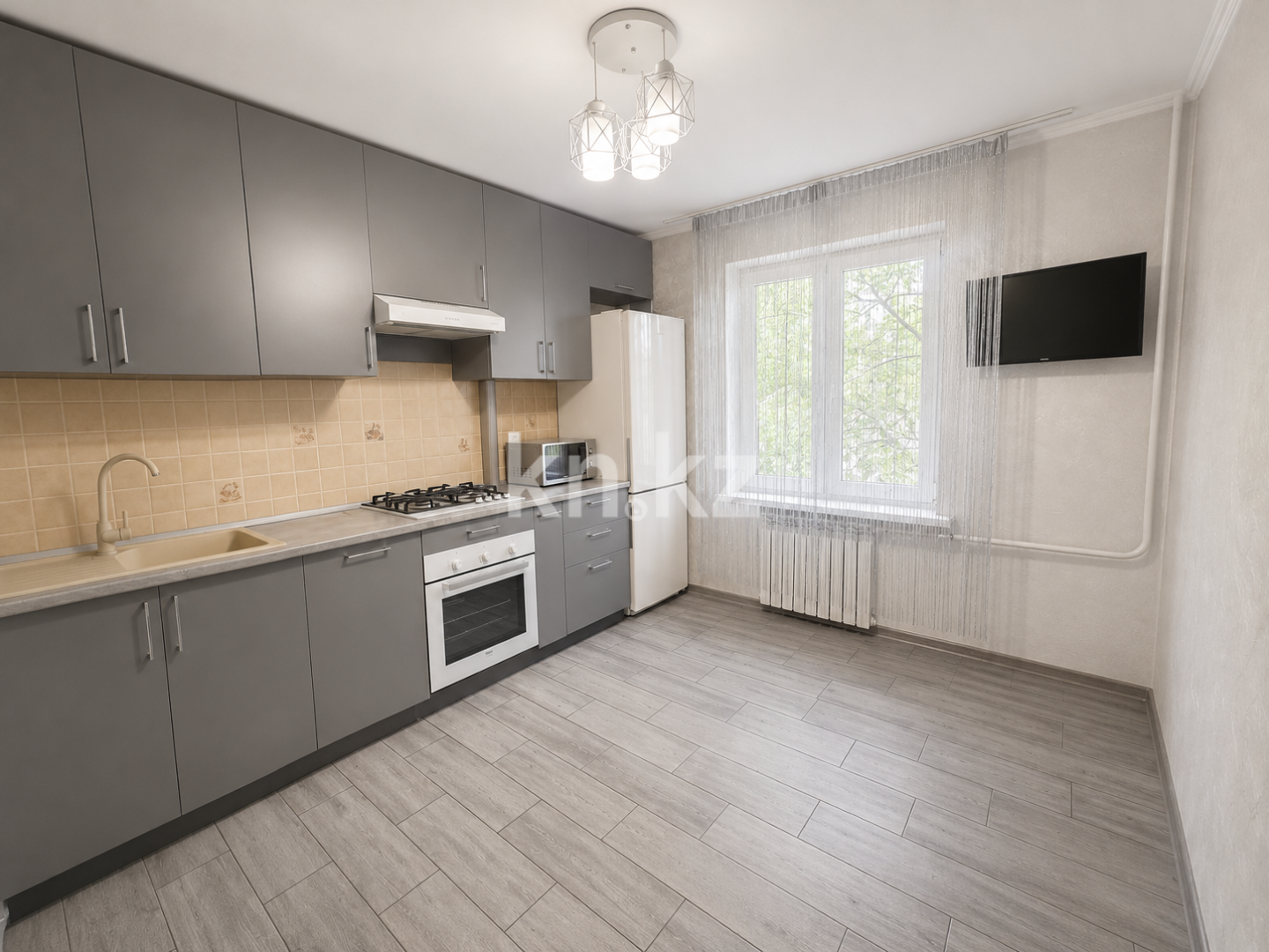 Продажа 4-комнатной квартиры, 84 м² - Недвижимость в Алматы - страница 27 фото 1 из 10