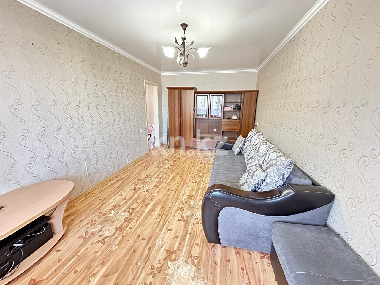 Продажа 1-комнатной квартиры, 31 м², ул. Дюсембекова - Продажа квартир в Караганде с фото фото 1 из 13