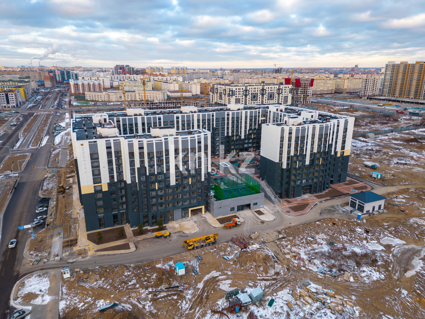 Продажа 2-комнатной квартиры, 67.8 м², ул. Нажимеденова, дом  5/1 в Астане - фото 4