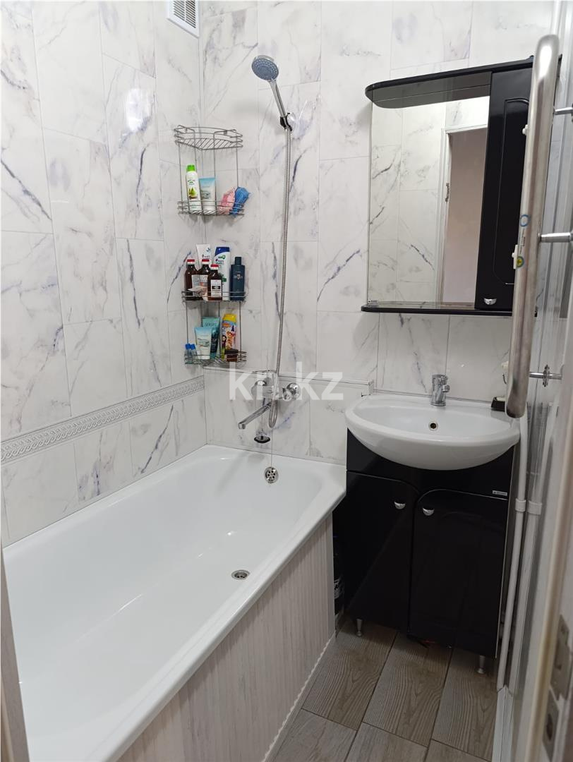 Продажа 3-комнатной квартиры, 62 м², 23 мкр. - Продажа квартир в Караганде фото 6 из 10