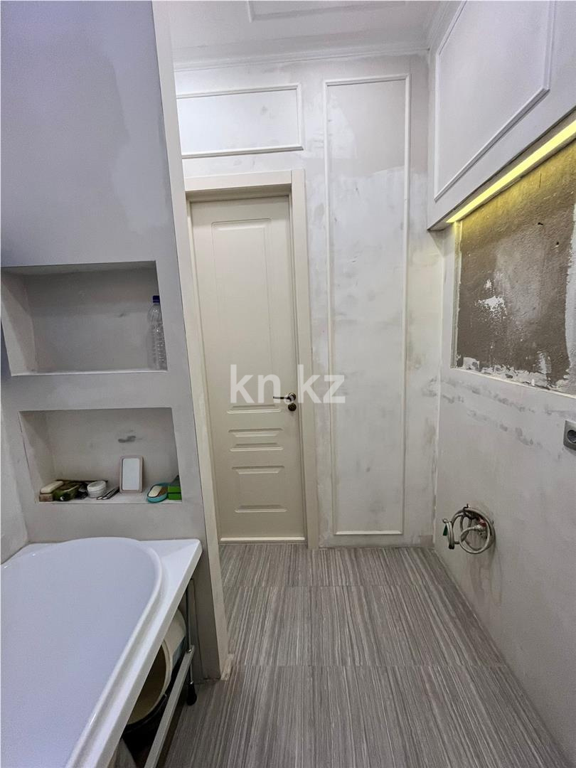 Продажа 3-комнатной квартиры, 80.4 м², ул. Айтеке би - Продажа  трехкомнатных квартир в Астане с фото фото 13 из 17